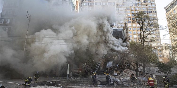 Rusia Serang Ukraina dengan Drone?