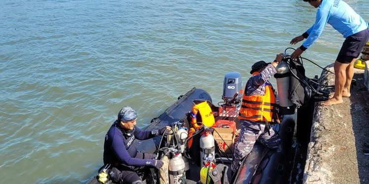 Kopaska TNI AL Lanjut Deteksi Temuan Ribuan Amunisi di Perairan Cilacap