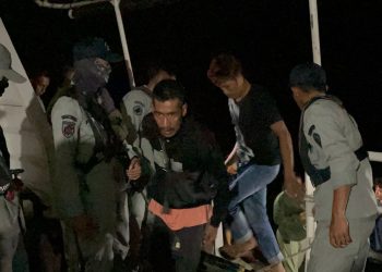 Bakamla RI Amankan Delapan Pekerja Migran Ilegal