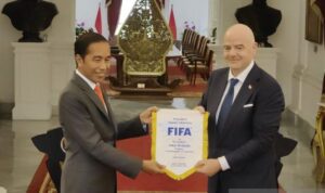 Presiden Joko Widodo (Jokowi), Presiden FIFA Gianni Infantino