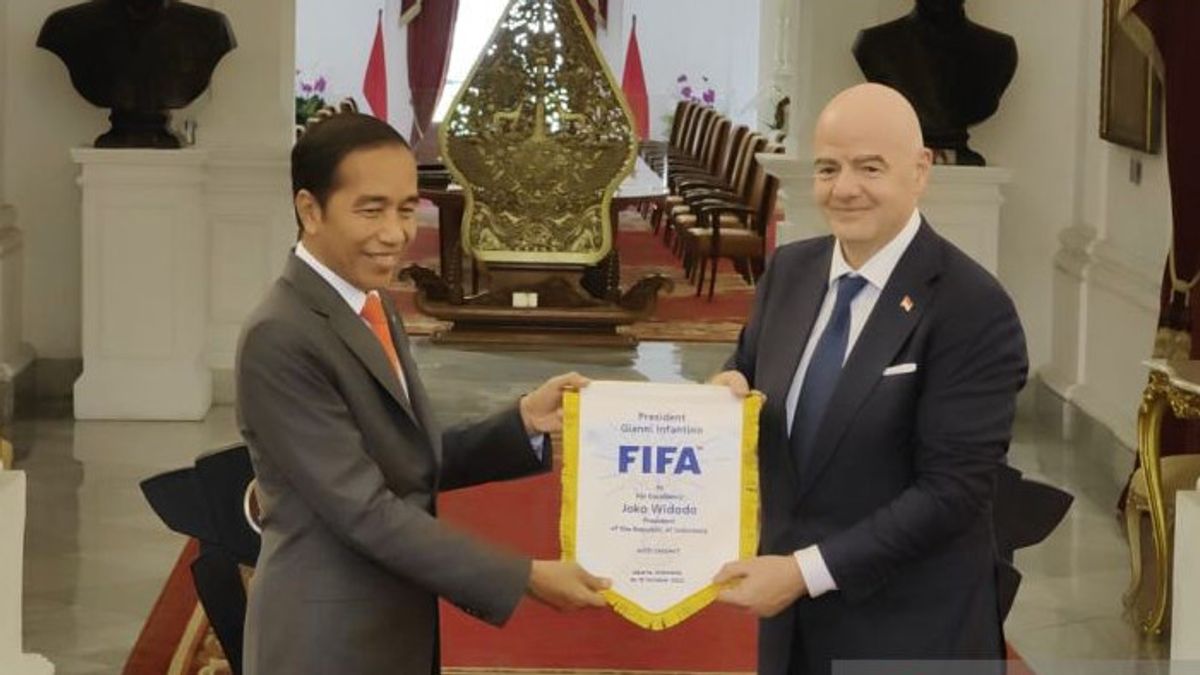 Presiden Joko Widodo (Jokowi), Presiden FIFA Gianni Infantino