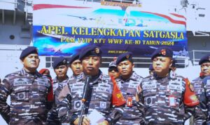 Panglima Komando Armada (Pangkoarmada) II TNI AL, Laksamana Muda TNI Ariantyo Condrowibowo, mengecek langsung kesiapan Kapal Perang TNI AL Jaga Perairan Bali
