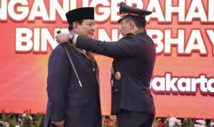Prabowo Subianto Dianugerahi Tanda Kehormatan