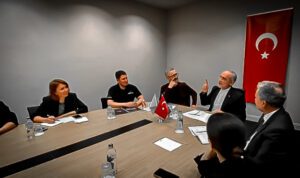 Dukungan Turki untuk Ukraina dan Krimea