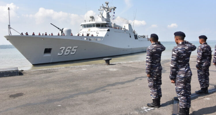 KRI Diponegoro-365