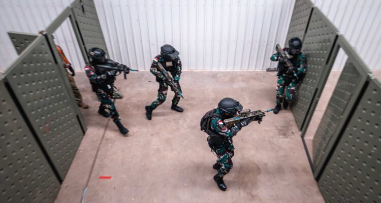 Latihan Peperangan Kota Kolaborasi Strategis TNI AL dan Angkatan Bersenjata Australia