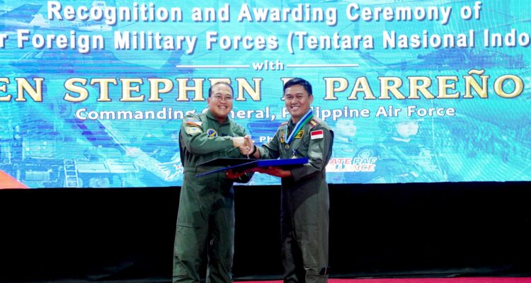 Penghargaan TNI Pionir Kemanusiaan di Filipina