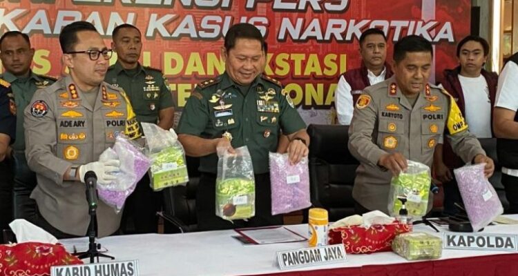 Pengungkapan jaringan narkoba internasional