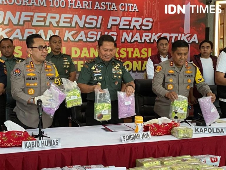 Pengungkapan jaringan narkoba internasional