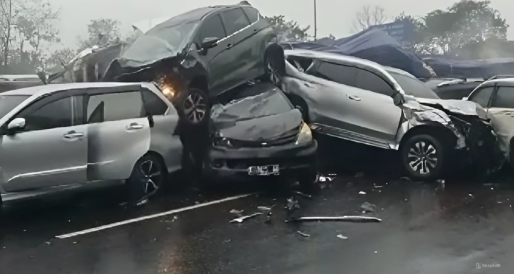 kecelakaan di Tol Cipularang, Jawa Barat