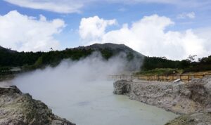 Gunung Dieng