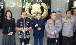 Kapolri, Jenderal Listyo Sigit Prabowo, bersama Menteri P2MI, Abdul Kadir Karding