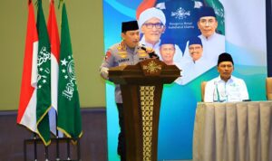 Kapolri Tegaskan Rekrutmen Jalur Santri sebagai Prioritas