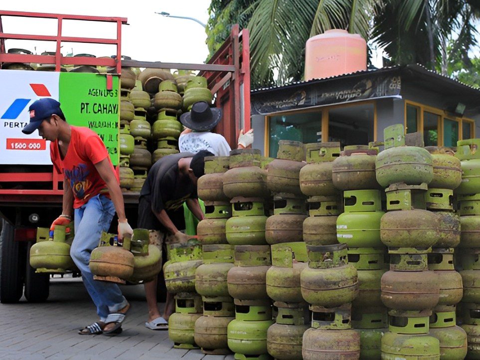 Pengecer Wajib Menjadi Pangkalan LPG 3 Kg