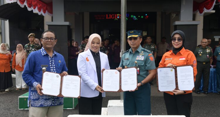 Universitas Pertahanan (Unhan) RI kerja sama dengan Universitas Esa Unggul gelar kegiatan Pengabdian kepada Masyarakat (PKM) di Desa Cipelang