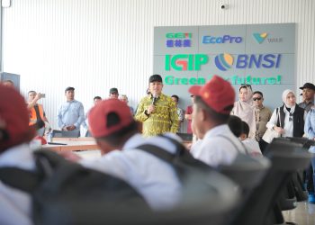 Bupati Morowali, Iksan Baharudin Abdul Rauf mengapresiasi progres pembangunan kawasan industri PT International Green Industrial Park (IGIP) di Desa Sambalagi