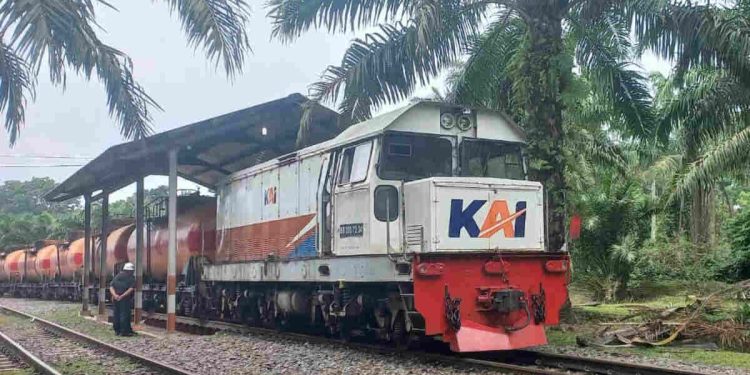KAI Logistik Catat Volume Pra-Purna Angkutan CPO Sekitar 62 Ribu Ton, Perkuat Integrasi Rantai Pasok Komoditas Strategis