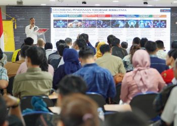 Kepala BNPT RI, Komjen Pol Eddy Hartono, saat menjadi pembicara pada acara Bedah Buku Trilogi Pendanaan Terorisme di Universitas Indonesia
