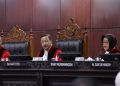Ketua MK, Suhartoyo saat membacakan putusan sidang