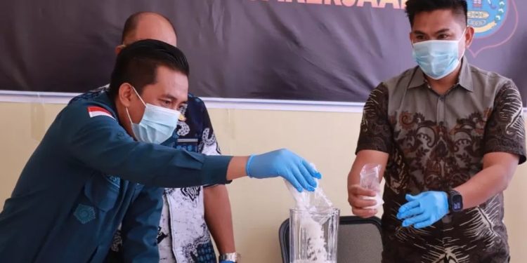 Narkotika jenis sabu seberat 217,34 gram dimusnahkan Polres Morowali