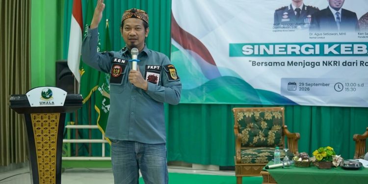 Pendiri NII Crisis Center, Ken Setiawan
